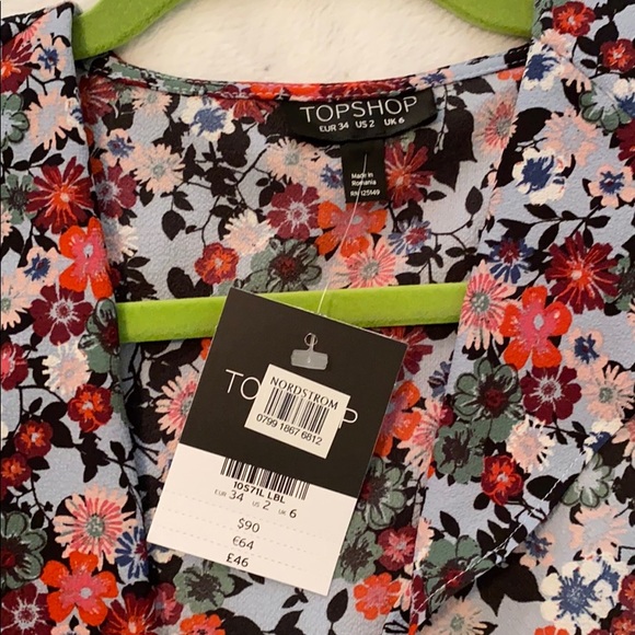Floral Topshop wrap dress - Picture 3 of 4